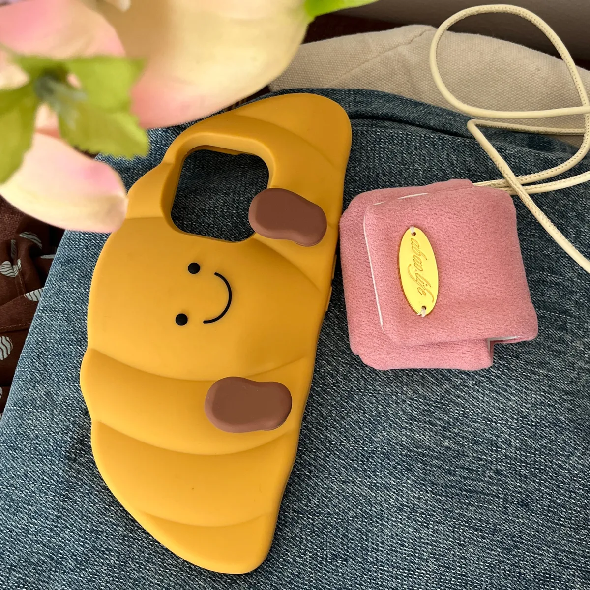 卡通立体可爱jellycat牛角包适用iPhone15promax手机壳苹果16pro保护套13硅胶14防摔新款情侣创意软壳 - 图片 3