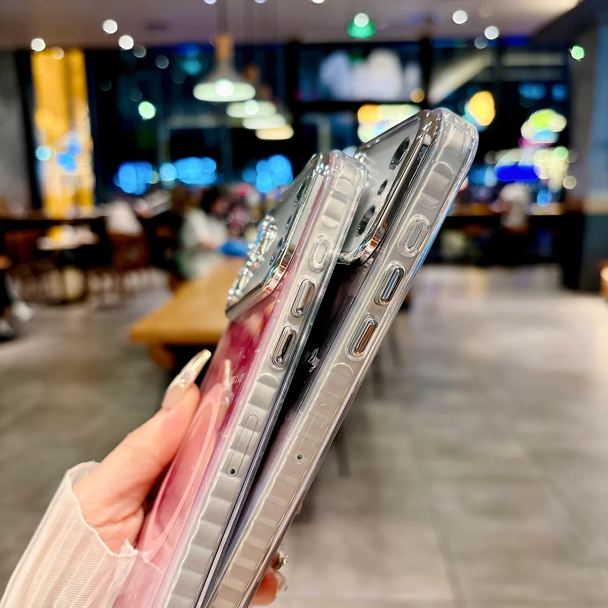 适用苹果系列iPhone17新款手机壳17pro16promax时尚贝壳纹磁吸14pro15promax银灰色闪粉镜头保护套 - 图片 11