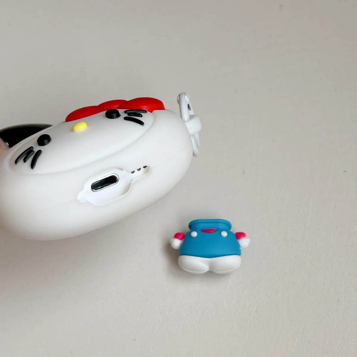 硅胶米菲KT耳机套适用苹果 AirPods Pro 第二代 新款耳机壳AirPods 1/2防摔AirPods 3简约保护套AirPods 4防尘高级感 - 图片 4