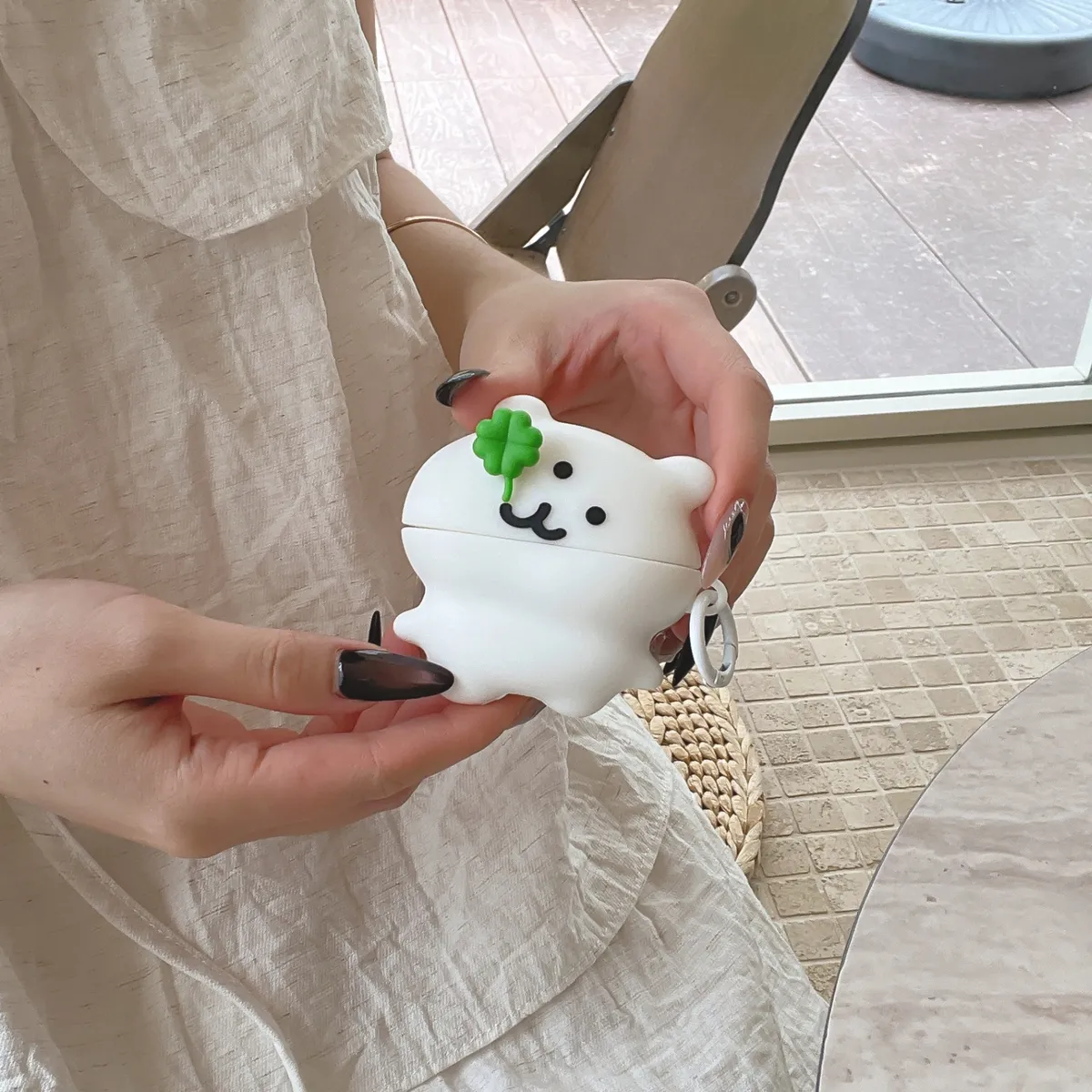 硅胶四叶草自嘲熊耳机套适用Airpods4保护套可爱卡通Airpodspro降噪耳机保护套Airpods2网红超火女款Airpods3全包防摔 - 图片 9