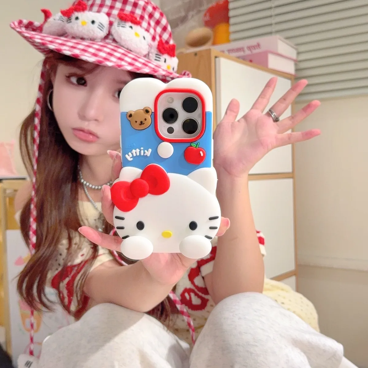 趴趴红苹果kitty适用苹果16promax手机壳iphone15新款14少女心全包日韩13防摔硅胶12promax保护壳 - 图片 10