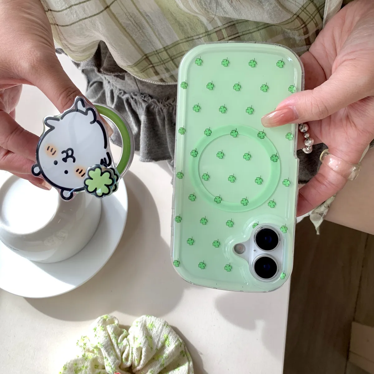 四叶草自嘲熊适用于苹果16/15/14/13/promax手机壳iphone16promax可爱卡通