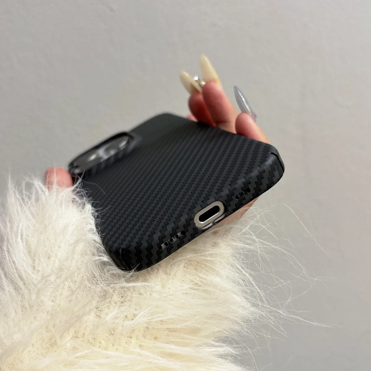 大孔碳纤维凯夫拉纹适用iPhone15ProMax苹果16手机壳14pro新款11超薄12磨砂13pro浮雕14男女16pm防摔套15plus - 图片 2