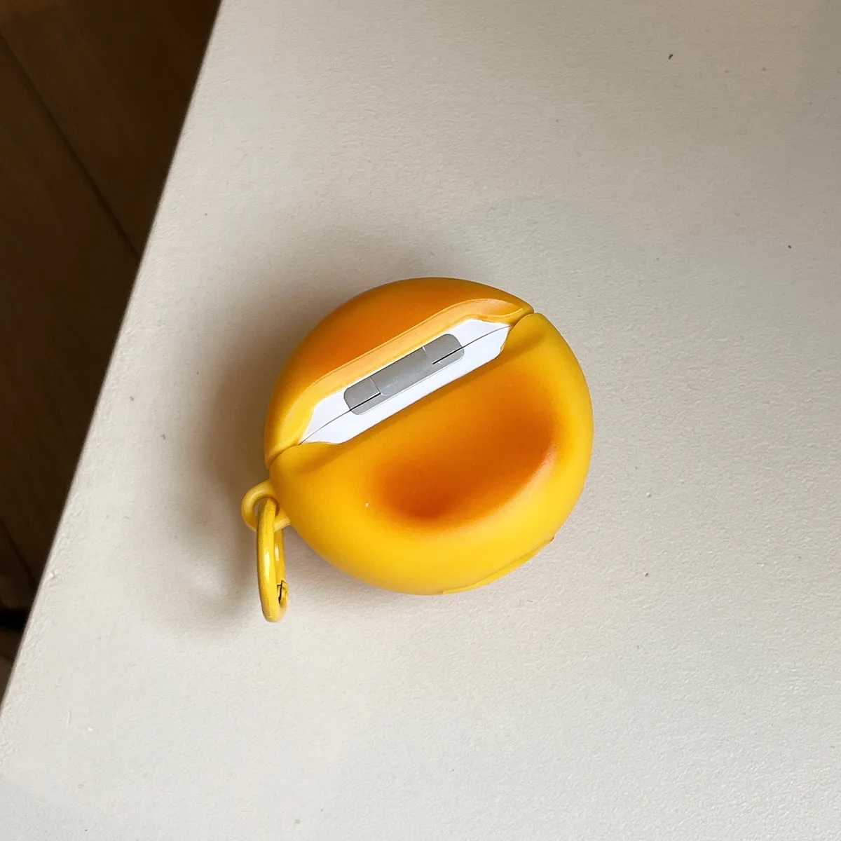 硅胶蛋黄酥耳机套适用苹果 AirPods Pro 第二代 新款耳机壳AirPods 1/2防摔AirPods 4简约保护套AirPods 3防尘高级感 - 图片 7