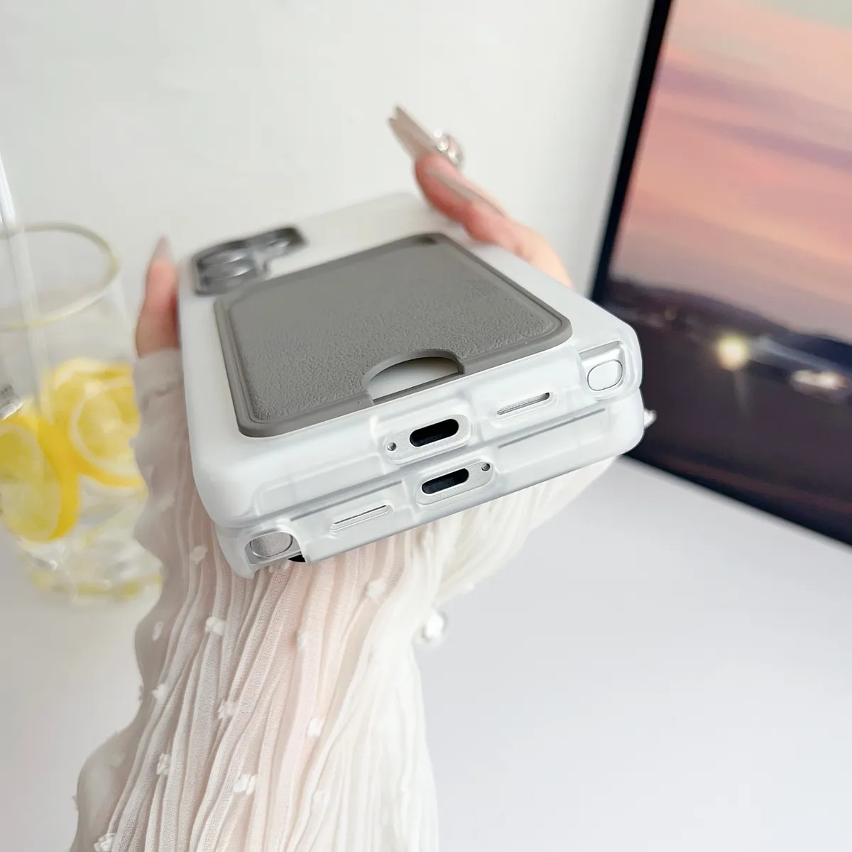适用iPhone15pro卡包手机壳新款苹果14promaxTPU13插卡槽12卡套一体11女款x可mini门禁卡7带卡包IP17 PRO MAX - 图片 2