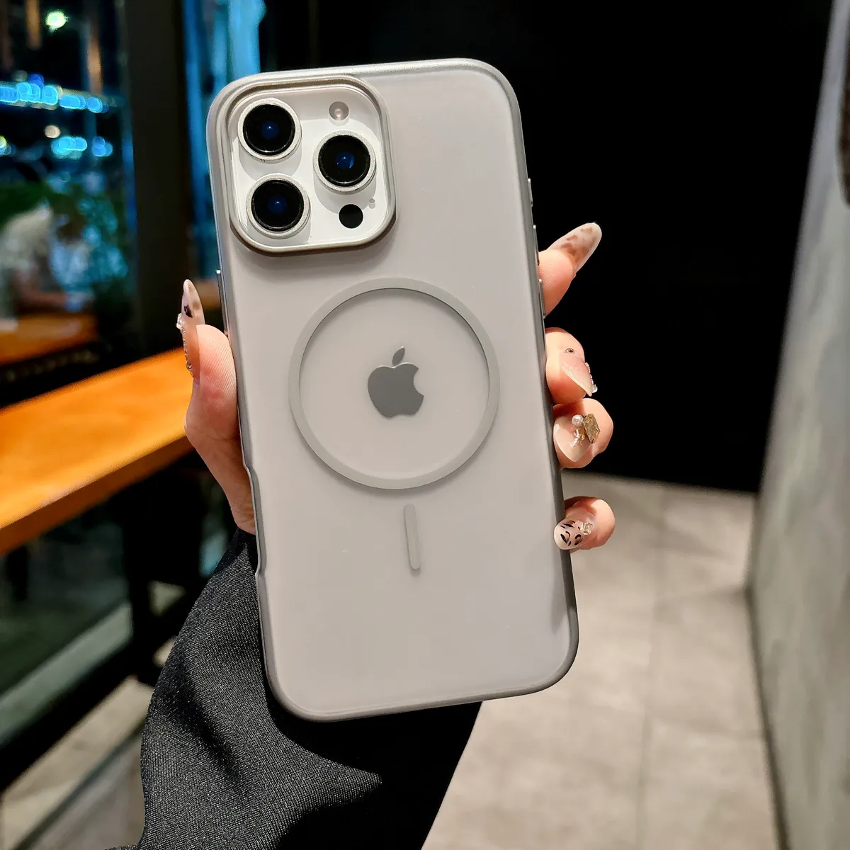 图拉思支点壳新款细圈磁吸苹果iPhone系列手机壳适用苹果MagSafe保护壳纯色磨砂肤感全包防摔软胶壳 - 图片 6