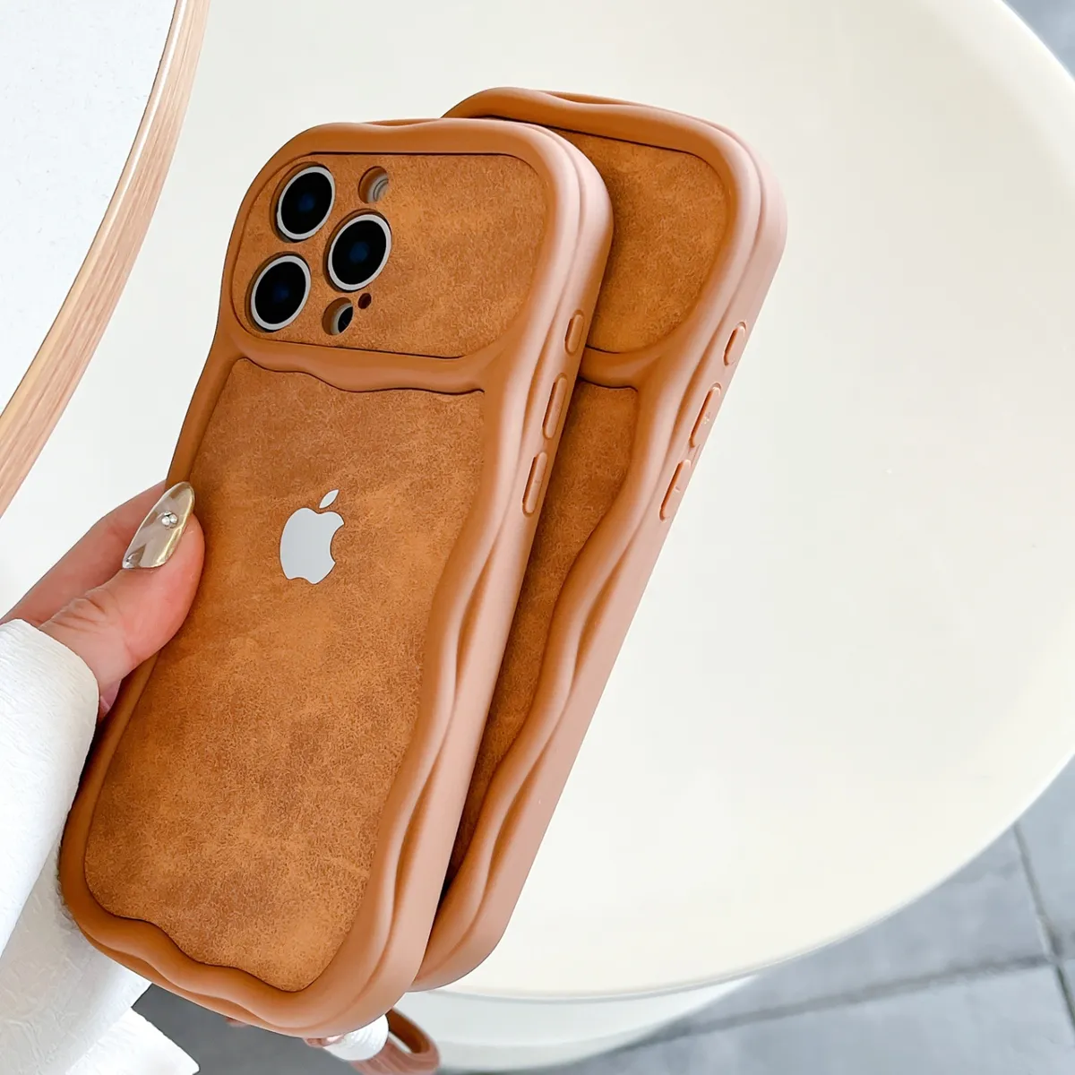 皮质苹果LOGO适用苹果16promax手机壳iphone14promaxo大气15promax时尚防摔13promax - 图片 3