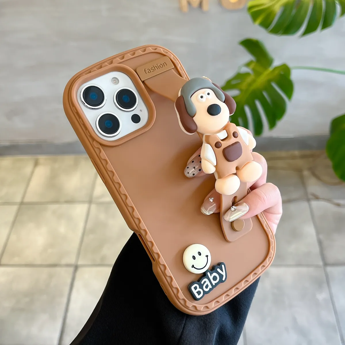 防尘塞推窗 掌门狗手腕带  ins风复古棕色适用iPhone16promax苹果15pro手机壳14软壳防摔13promax新款16女 - 图片 4