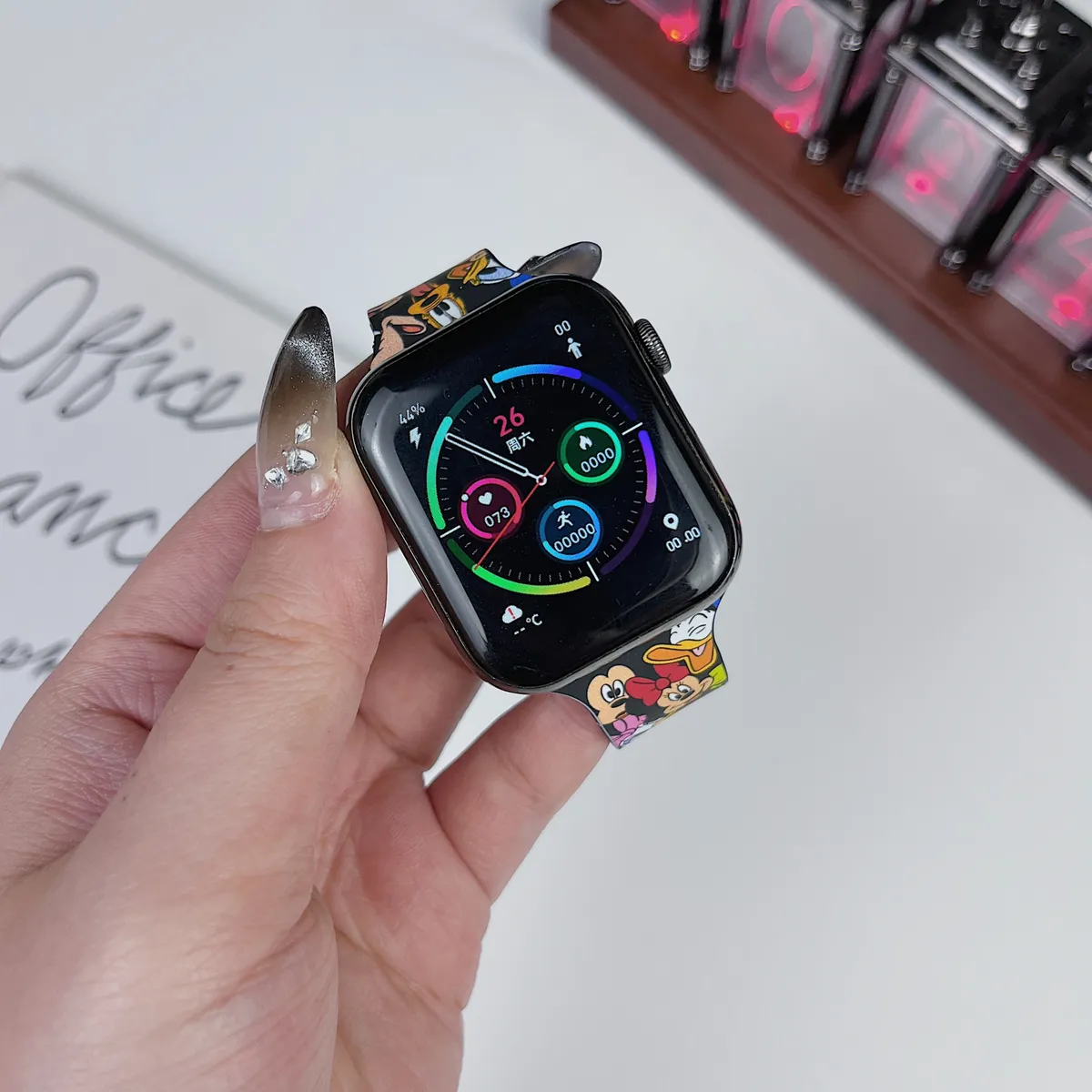 苹果-CASETiFY表带米奇伙伴们-硅胶材质适用S1-S10腕带S9高级感表带S8 - 图片 6