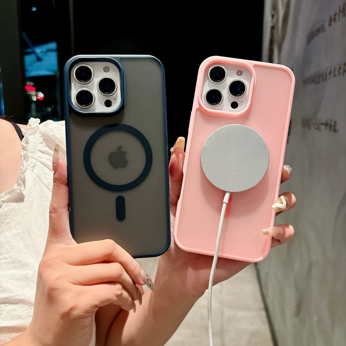适用iphone系列苹果磁吸无线充电Magsafe车载简约肤感磨砂全包抗震防摔手机壳 - 图片 6