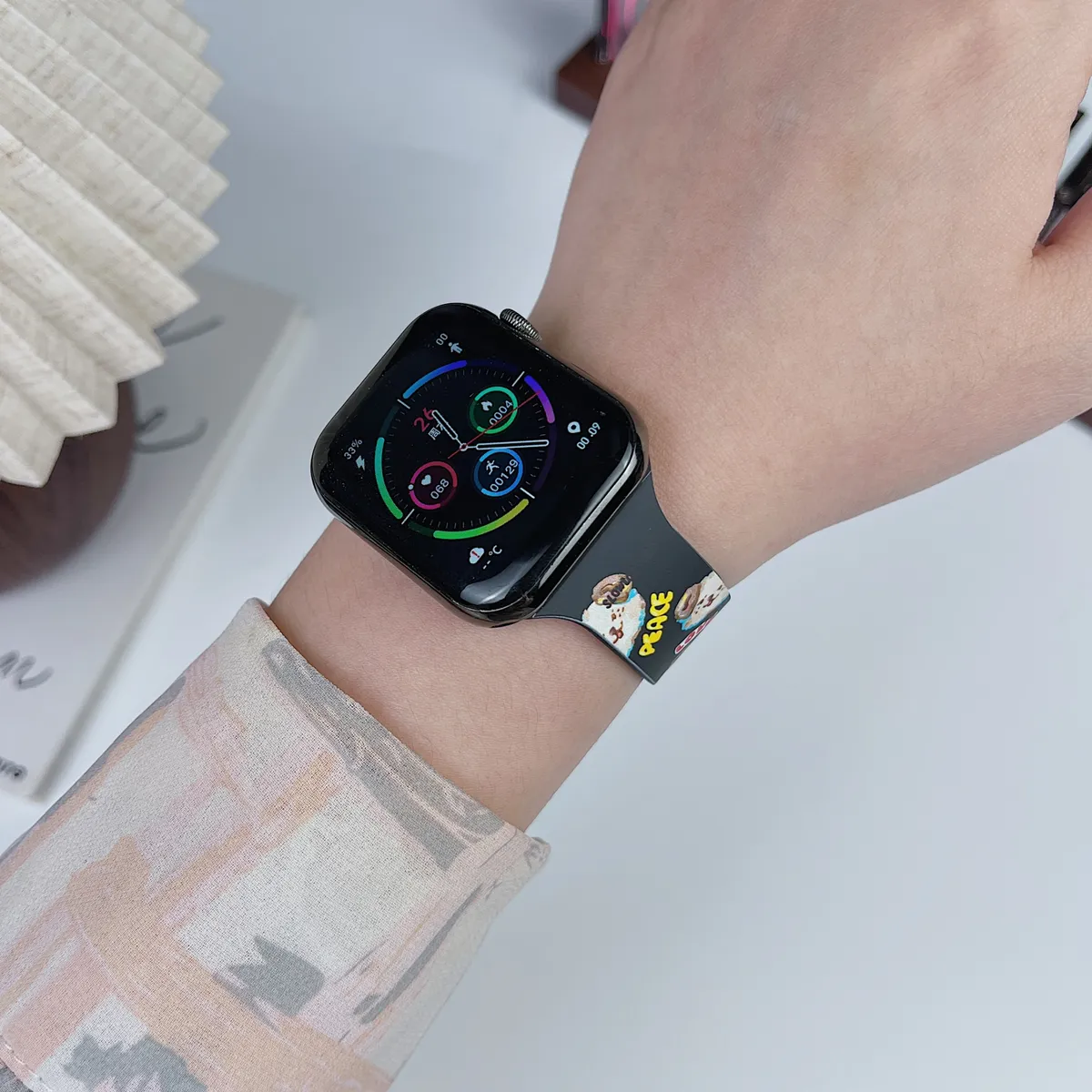 苹果-CASETiFY表带LULU猪涂鸦猫狗-硅胶材质适用S1-S10腕带S9高级感表带S8 - 图片 4