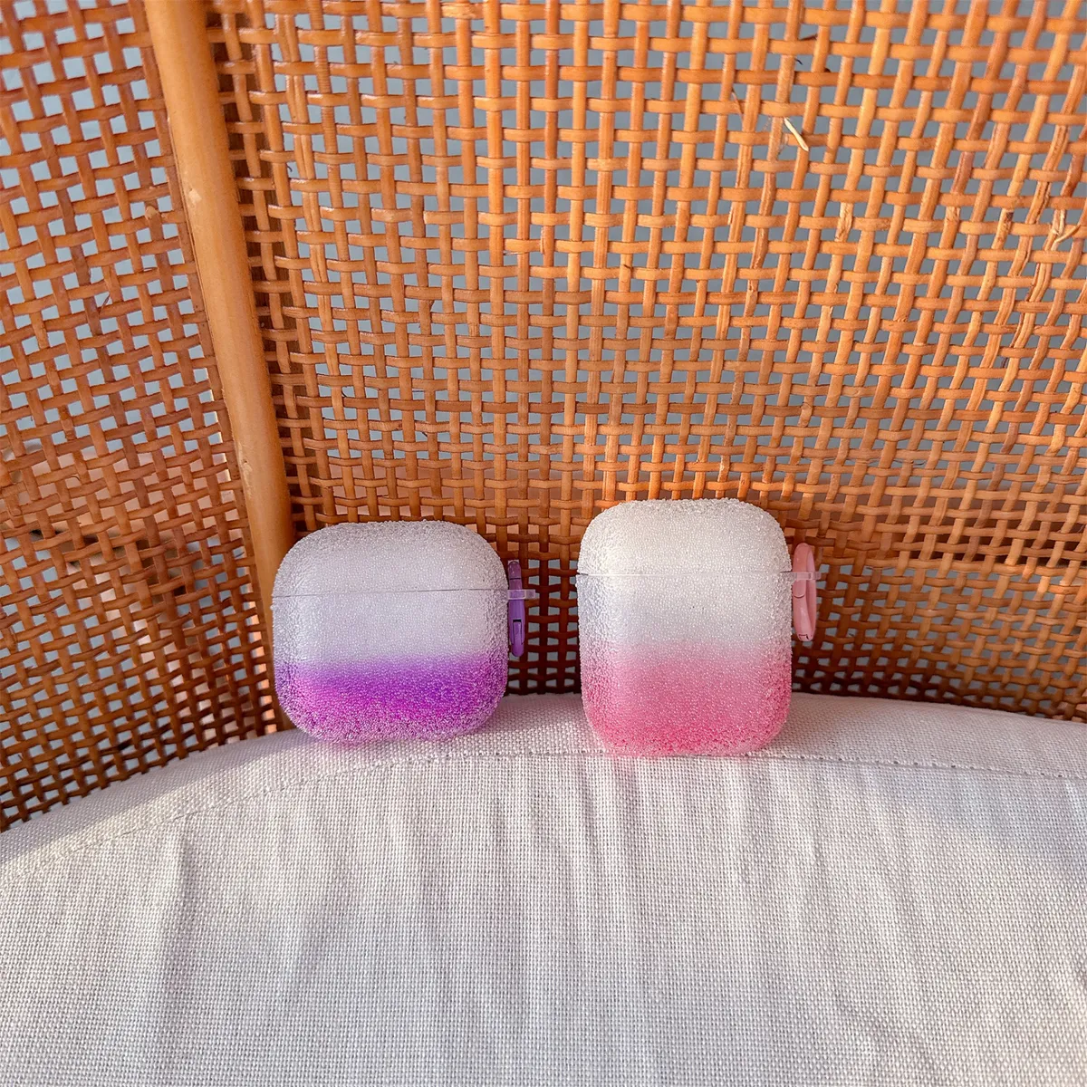 适用苹果AirPods4保护套airpodsPro2无线蓝牙耳机壳软airpods3pro二三四代分体式1/2/3/4渐变珠钻耳机壳防摔新款 - 图片 9