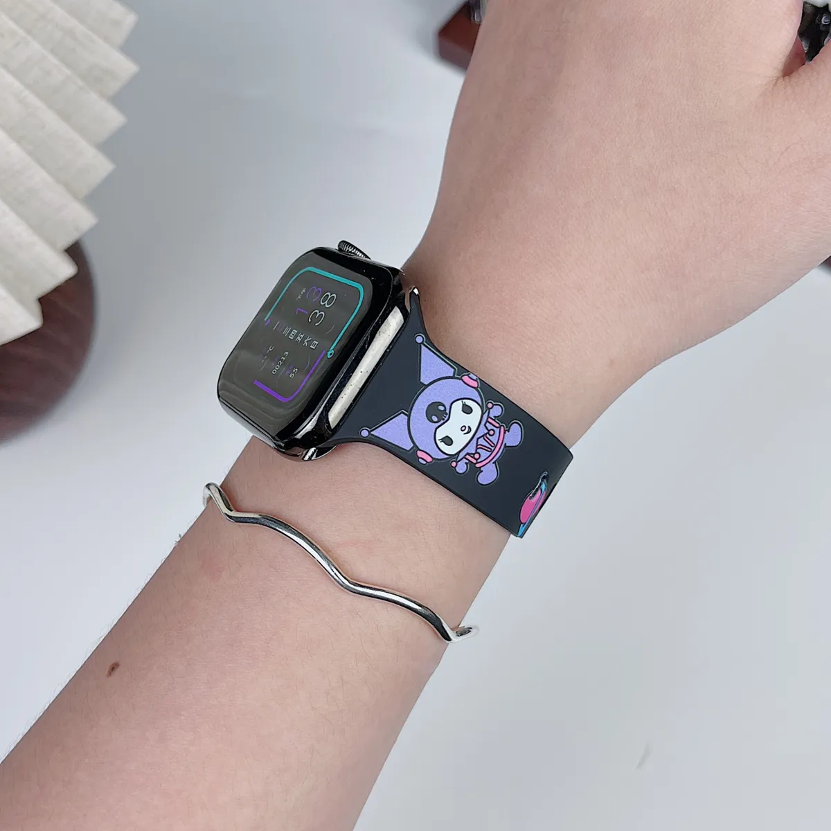 苹果-CASETiFY表带库洛米联名-硅胶材质适用S1-S10腕带S9高级感表带S8