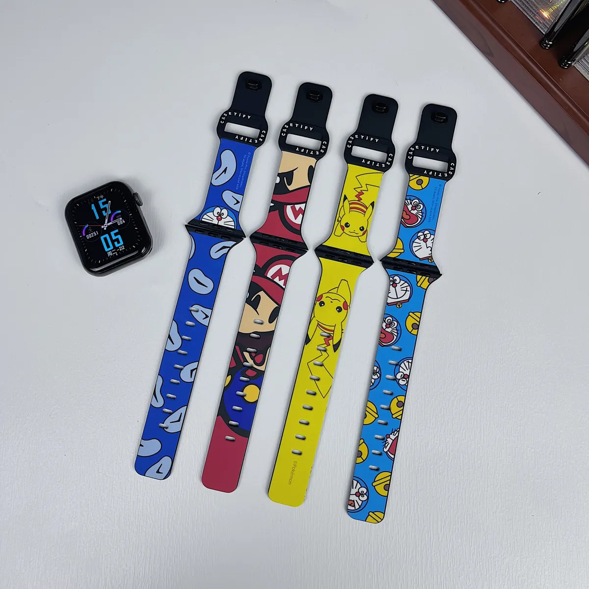 苹果-CASETiFY表带哆啦A梦联名皮卡丘-硅胶材质适用S1-S10腕带S9高级感表带S8 - 图片 3