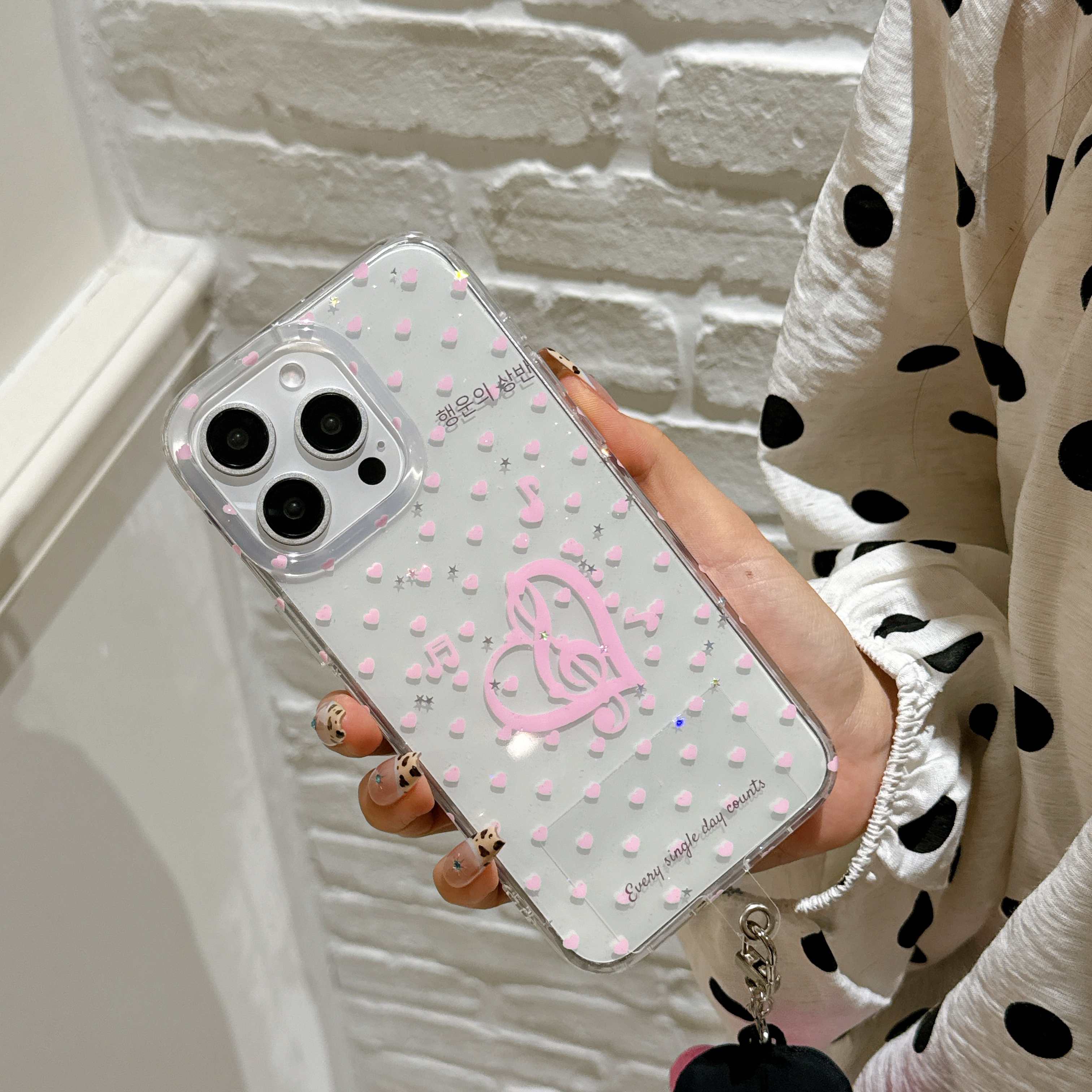 淳于亦ins风黑色粉色爱心适用苹果16promax手机壳15pro防摔保护14/13软壳12/11创意个性简约爱心少女 - 图片 5