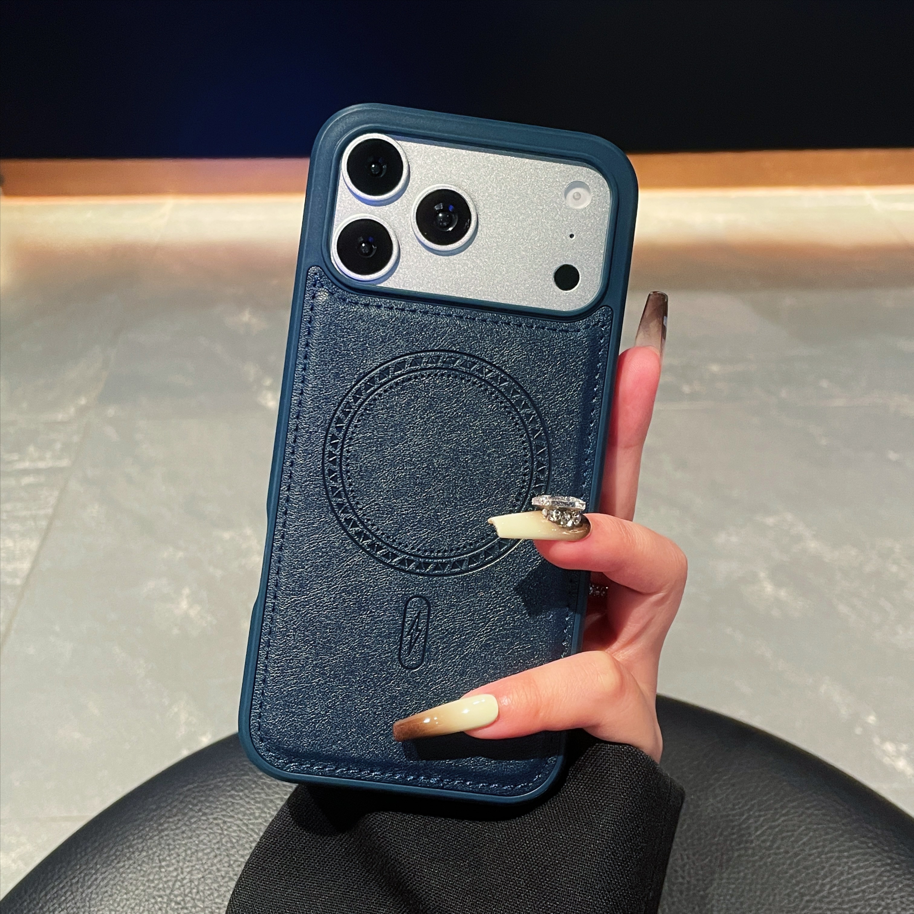 适用iPhone17手机壳皮革磁吸magsafe充电苹果16ProMax防摔保护套 - 图片 3