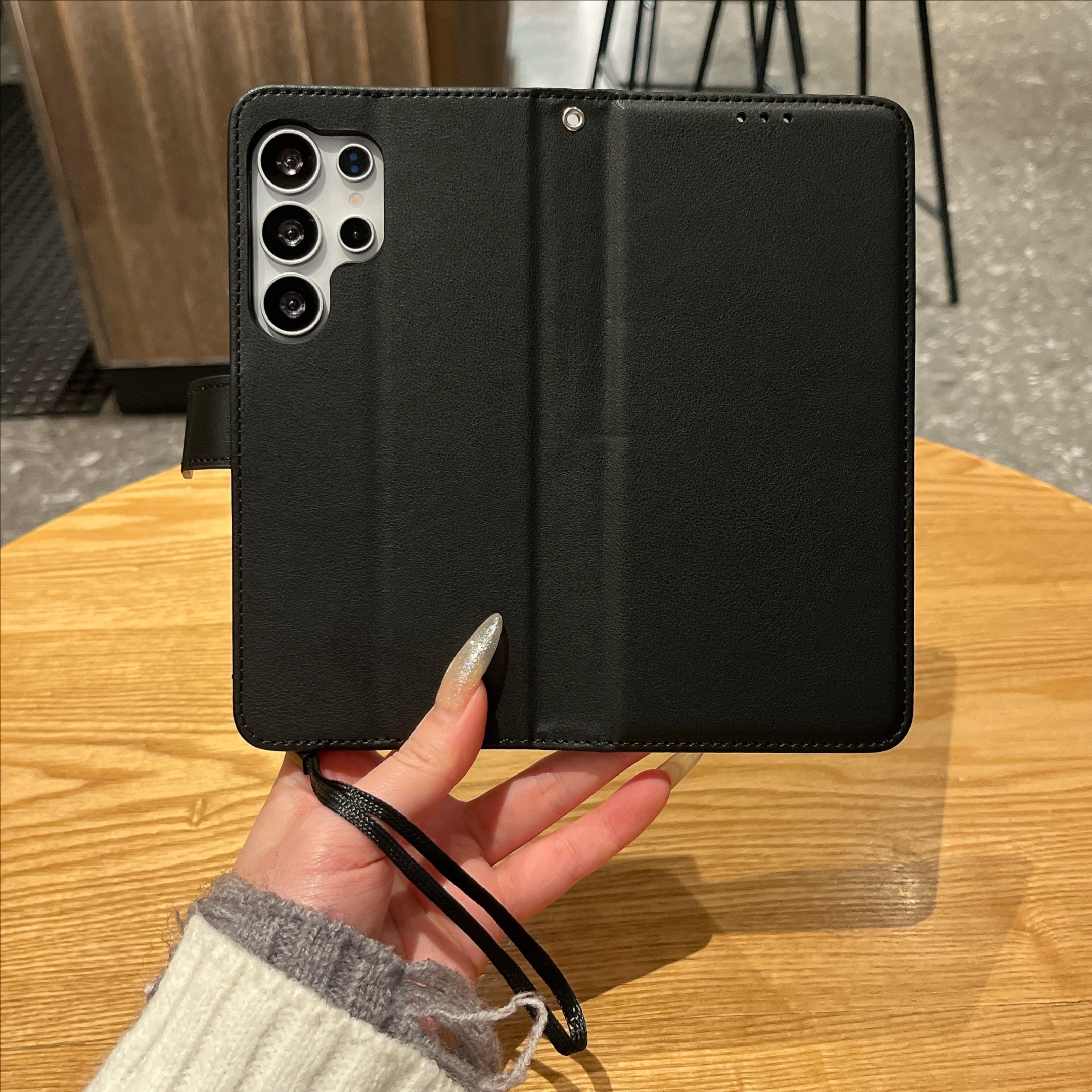 高端素皮防摔适用于S25 Plus / S24 Plus / S23+翻盖皮套 插卡磁吸 防指纹设计